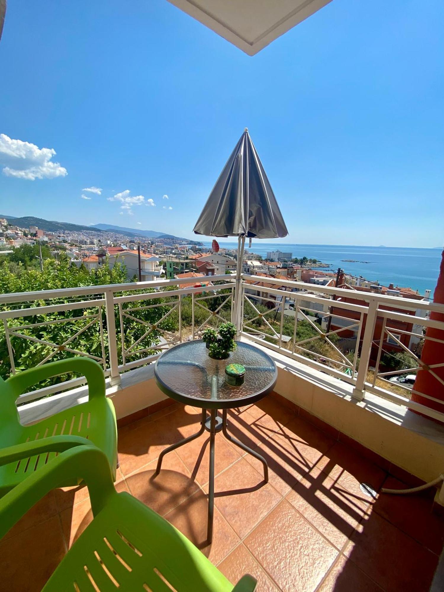 Zisis Apartments No2 Kavala Exteriör bild